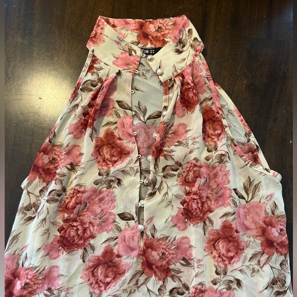 Ivory and pink floral print dress - Picture 2 of 3